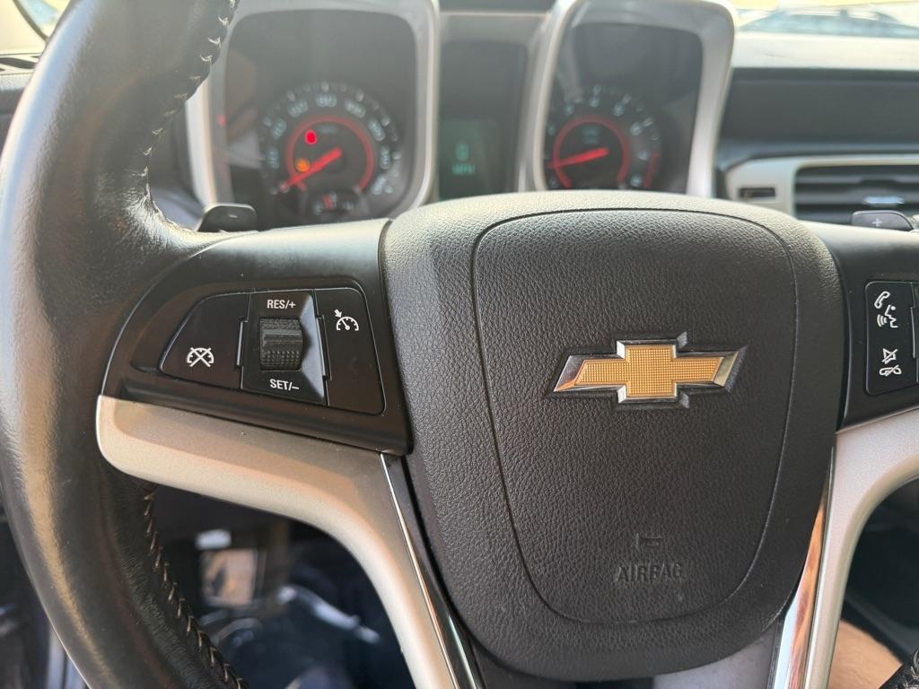 Chevrolet Camaro Coupe 1LT 2012