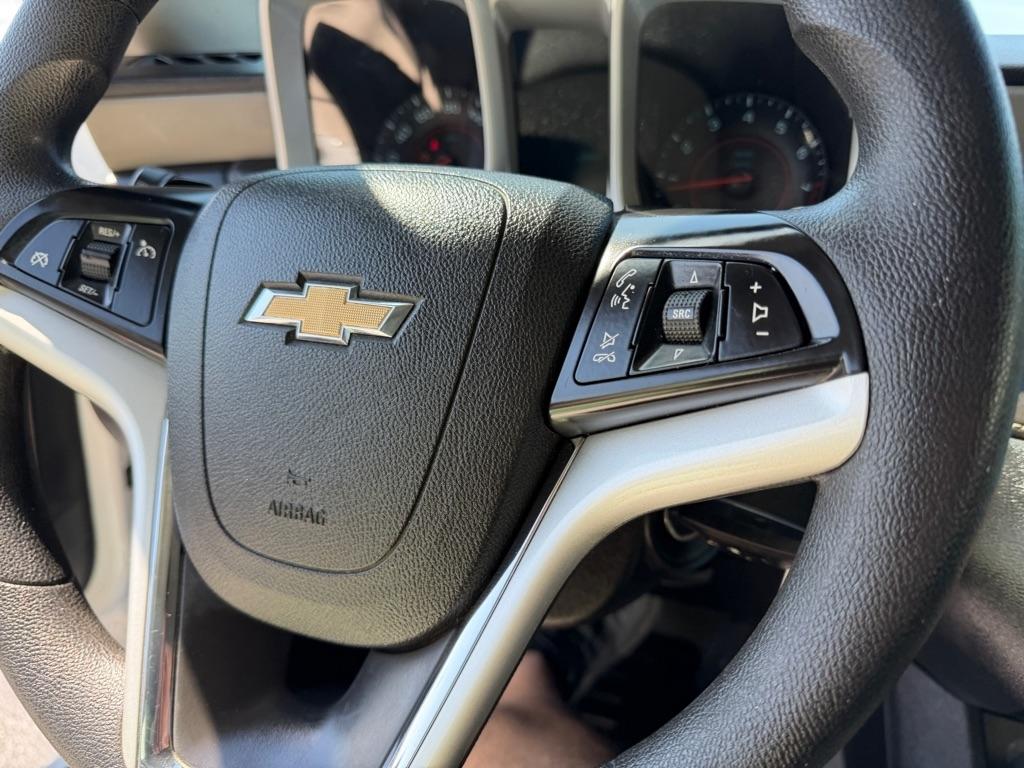 Chevrolet Camaro LS Coupe 2012