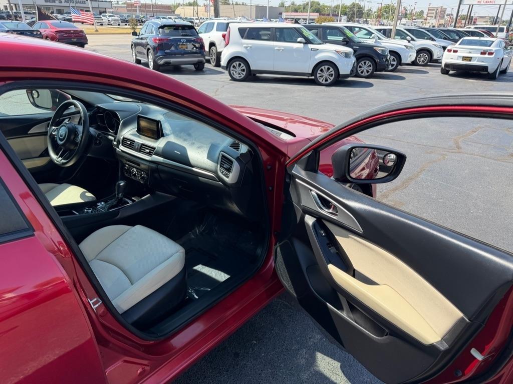 Mazda MAZDA3 i Sport AT 5-Door 2018