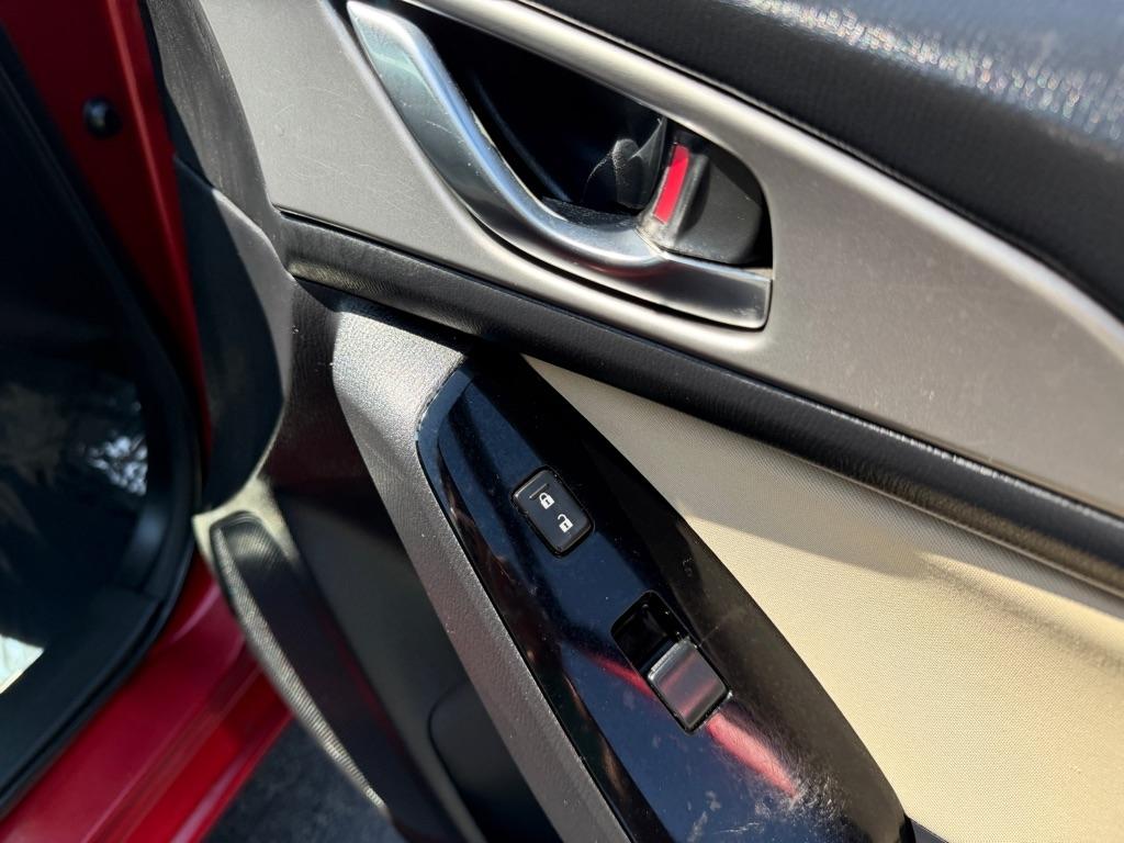 Mazda MAZDA3 i Sport AT 5-Door 2018