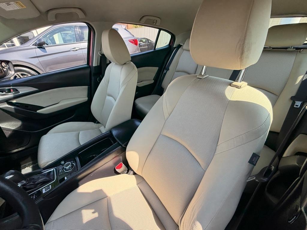 Mazda MAZDA3 i Sport AT 5-Door 2018