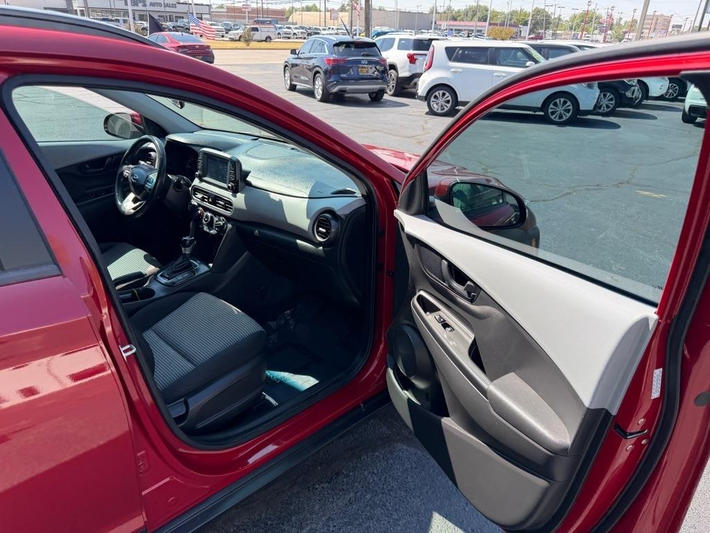 Hyundai Kona SEL 2021