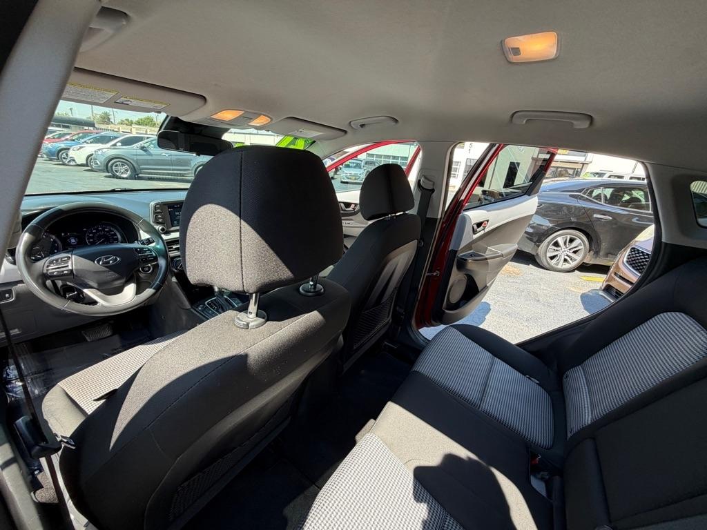 Hyundai Kona SEL 2021