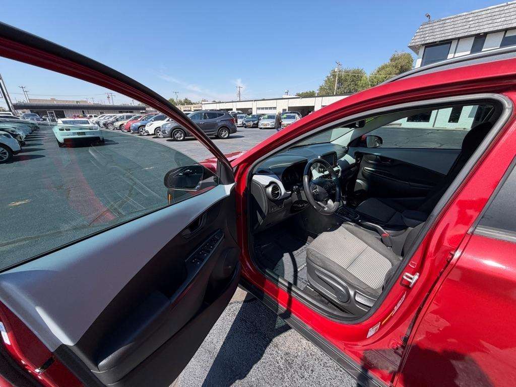 Hyundai Kona SEL 2021
