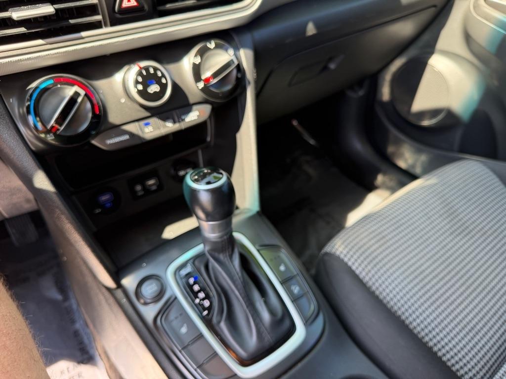 Hyundai Kona SEL 2021