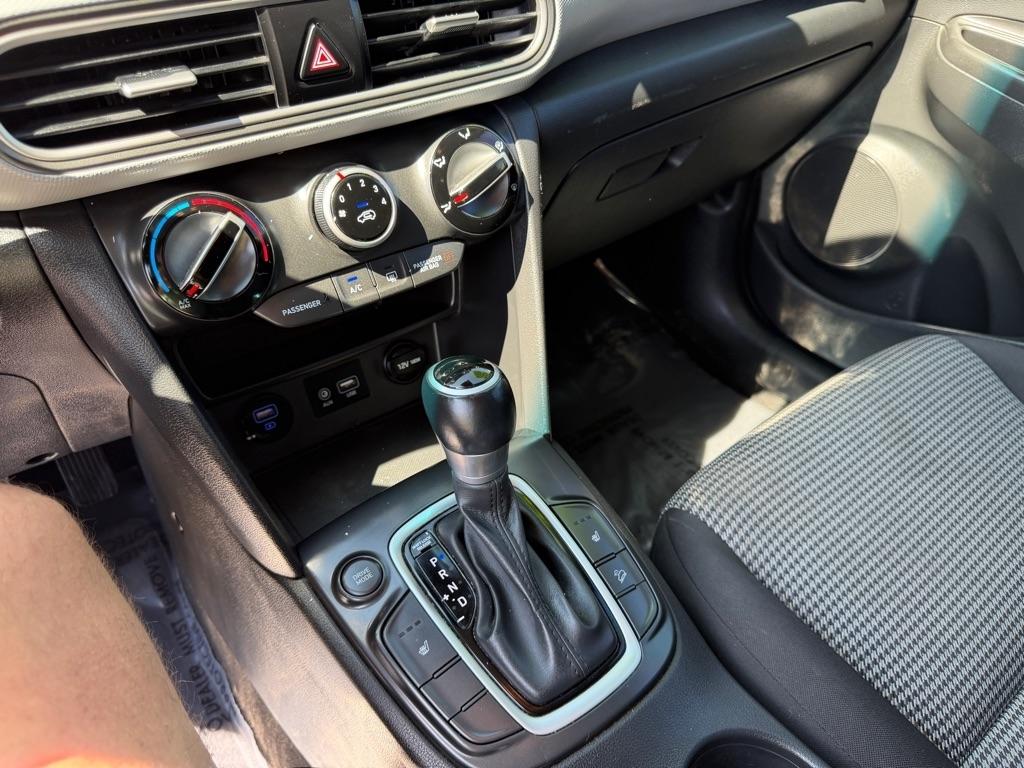Hyundai Kona SEL 2021