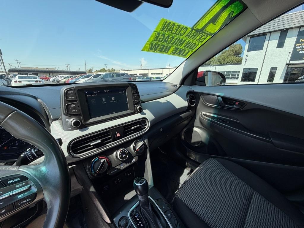 Hyundai Kona SEL 2021