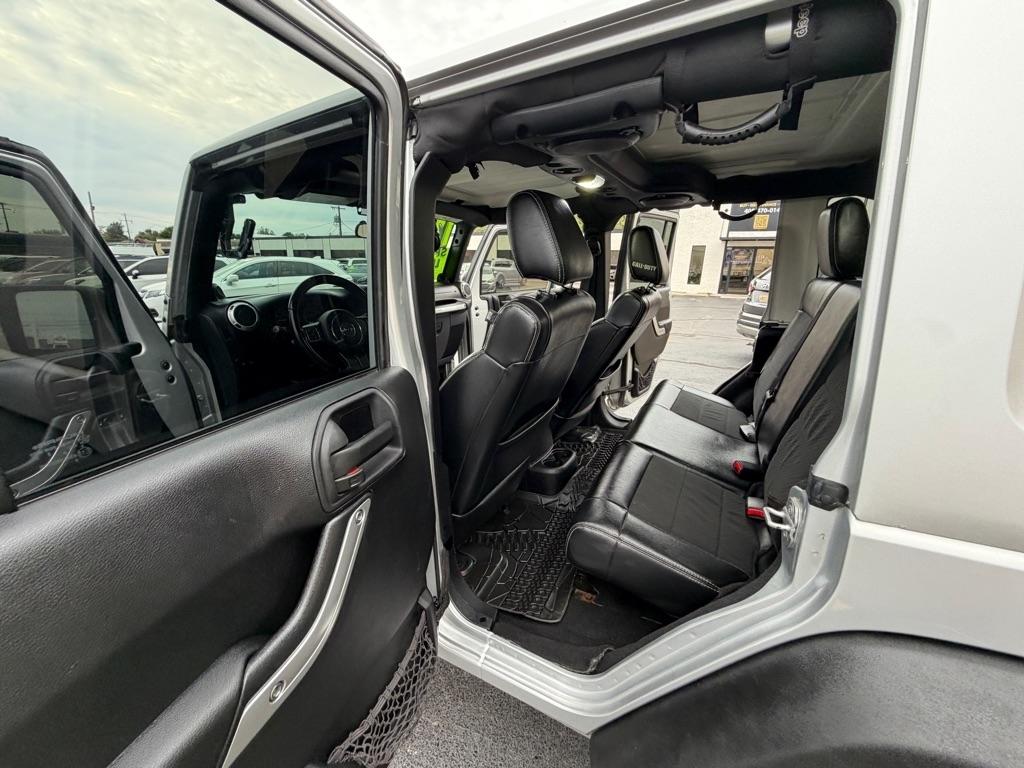 Jeep Wrangler Unlimited Rubicon 4WD 2012