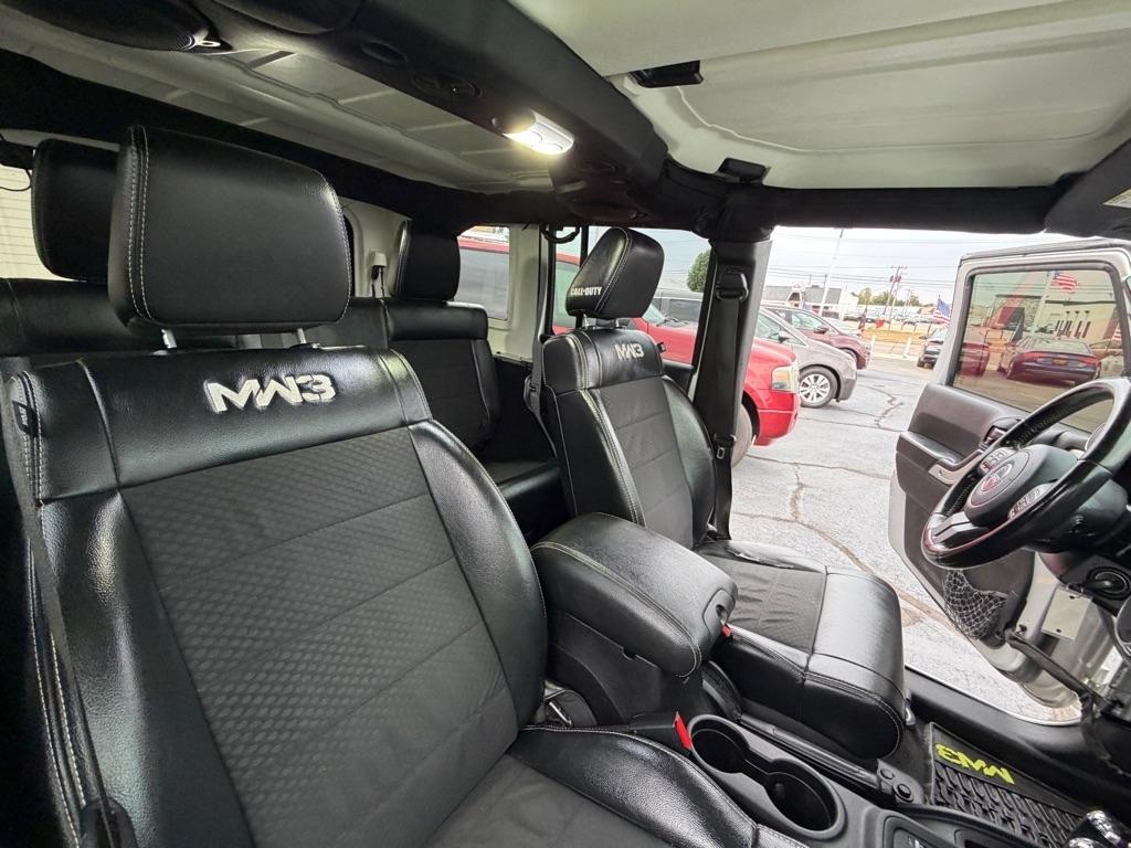 Jeep Wrangler Unlimited Rubicon 4WD 2012