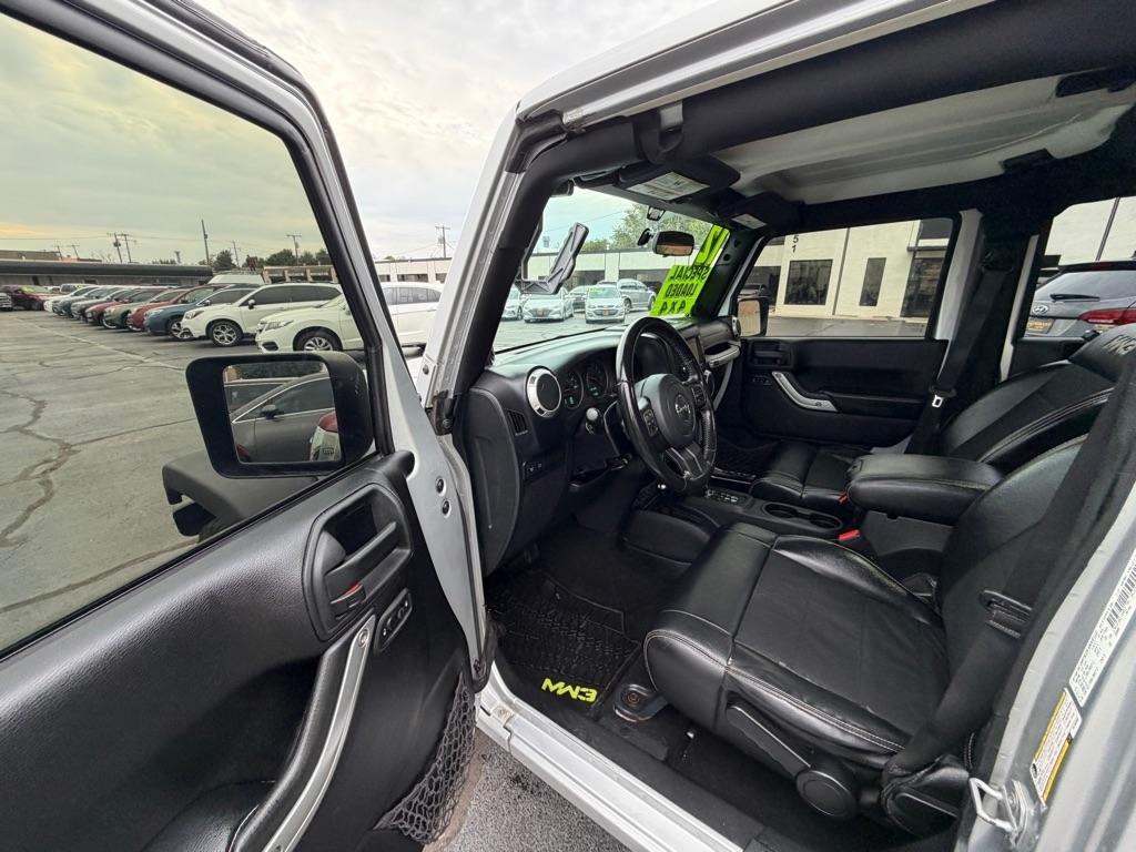 Jeep Wrangler Unlimited Rubicon 4WD 2012