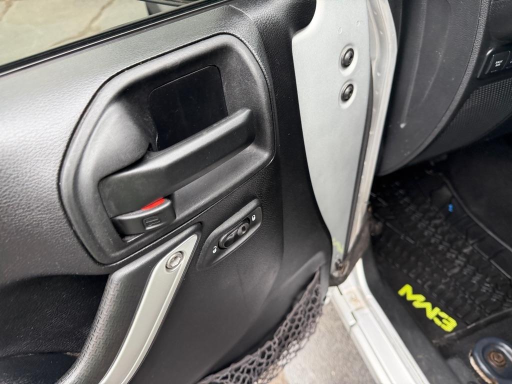 Jeep Wrangler Unlimited Rubicon 4WD 2012