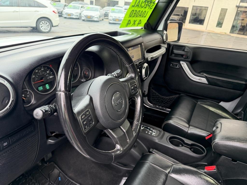 Jeep Wrangler Unlimited Rubicon 4WD 2012