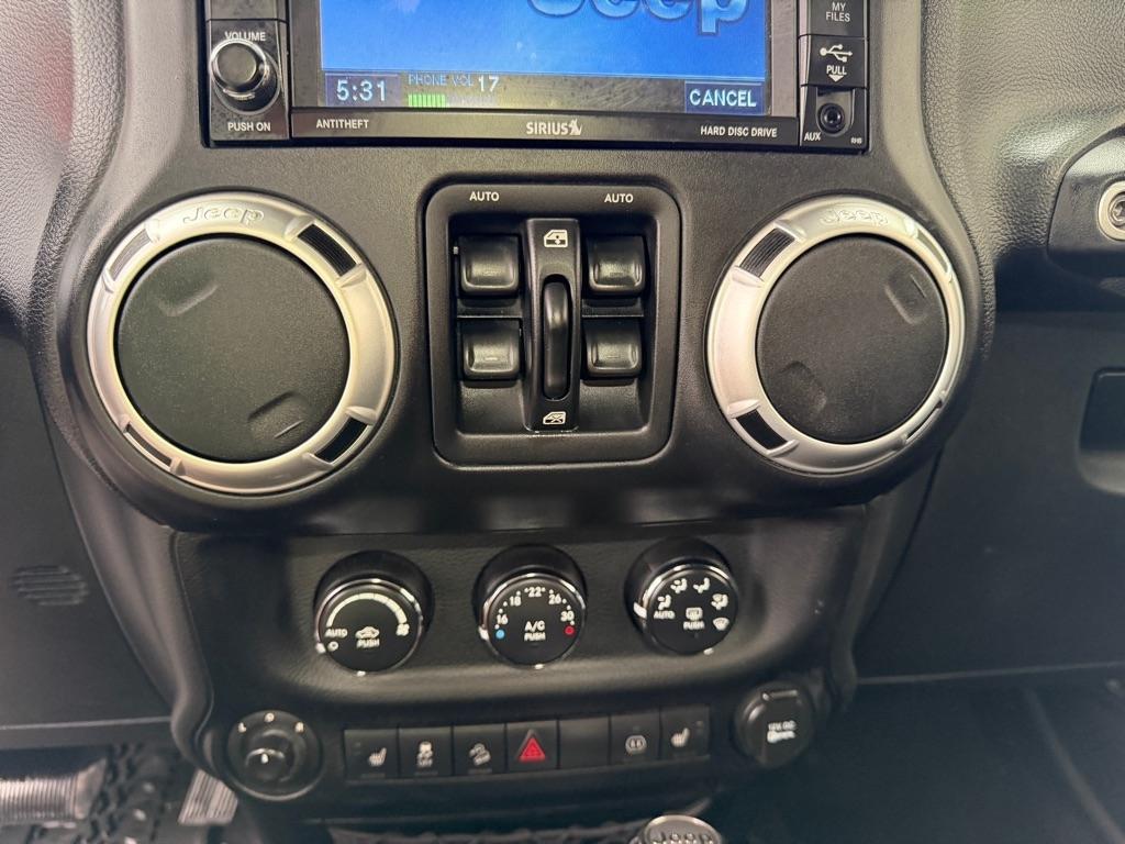 Jeep Wrangler Unlimited Rubicon 4WD 2012