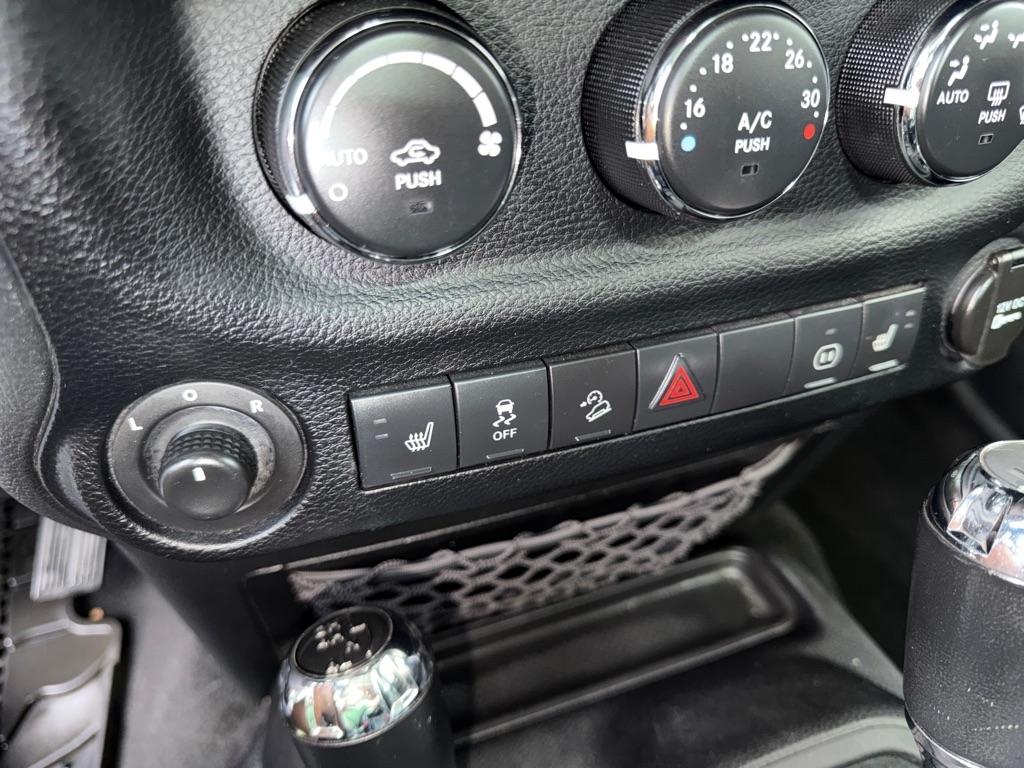 Jeep Wrangler Unlimited Rubicon 4WD 2012