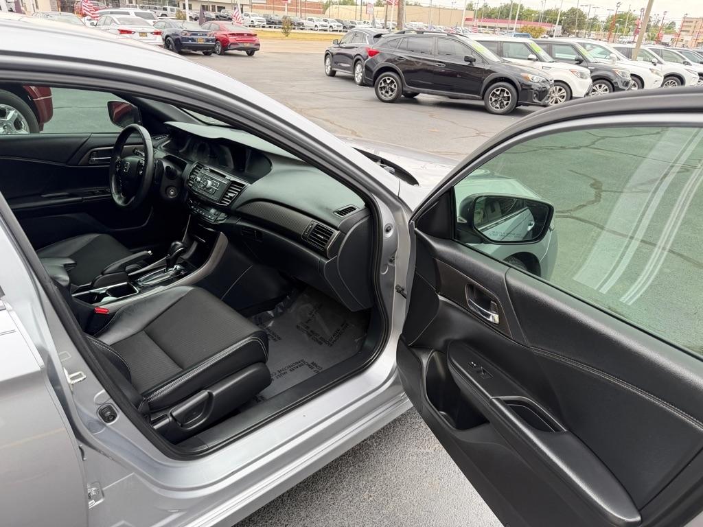 Honda Accord Sport Sedan CVT 2016