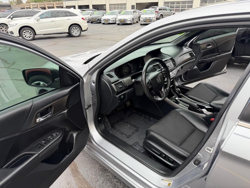 Honda Accord Sport Sedan CVT 2016
