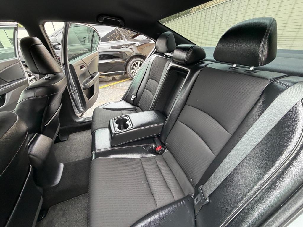 Honda Accord Sport Sedan CVT 2016