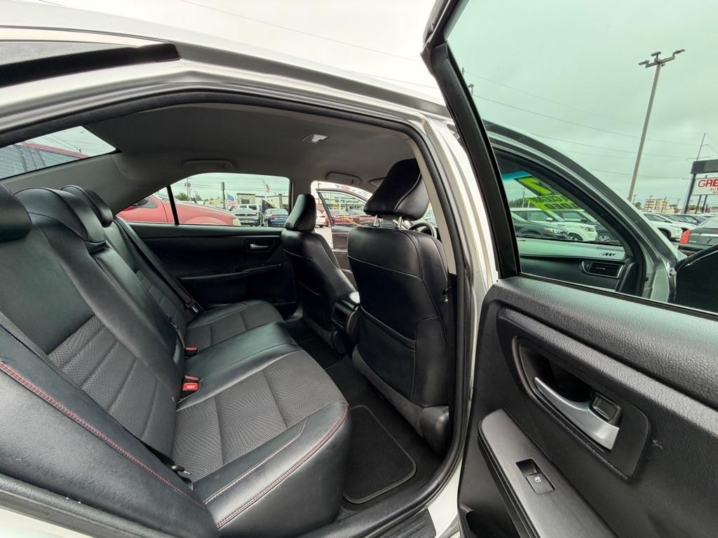 Toyota Camry LE 2017