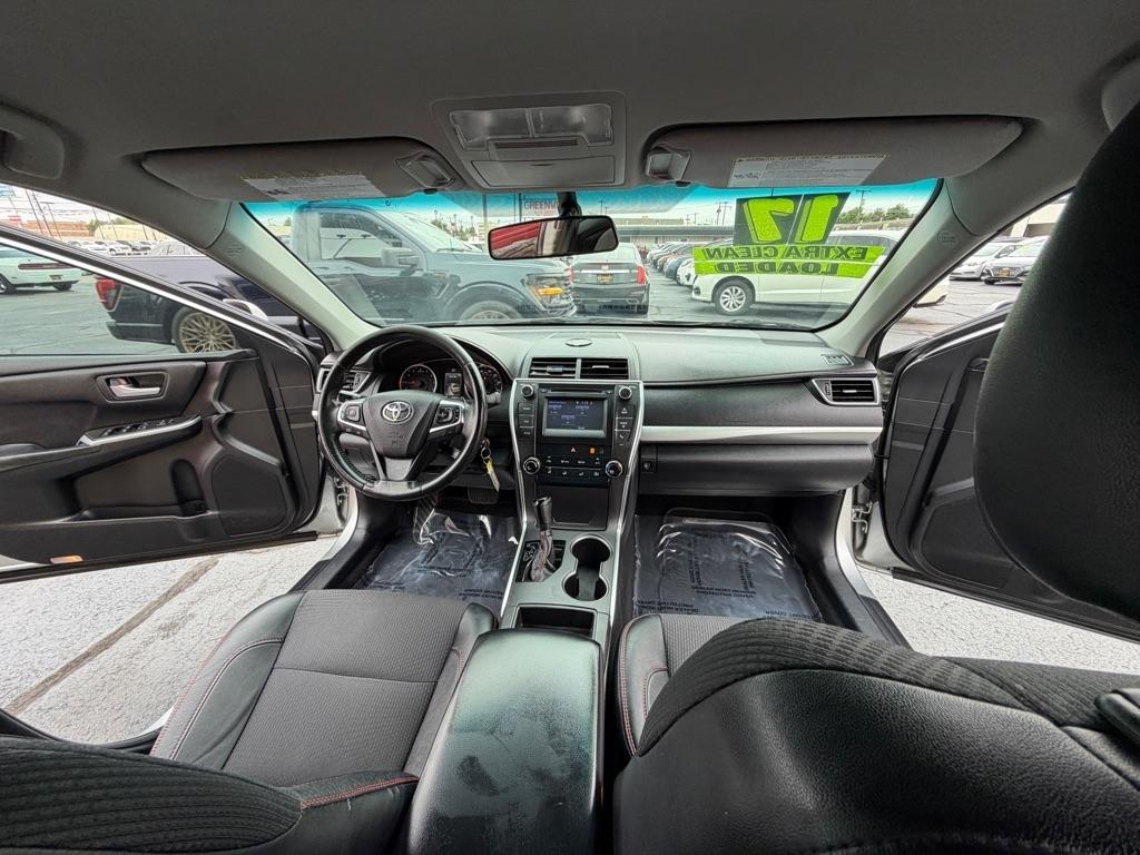 Toyota Camry LE 2017