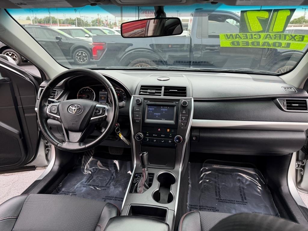 Toyota Camry LE 2017
