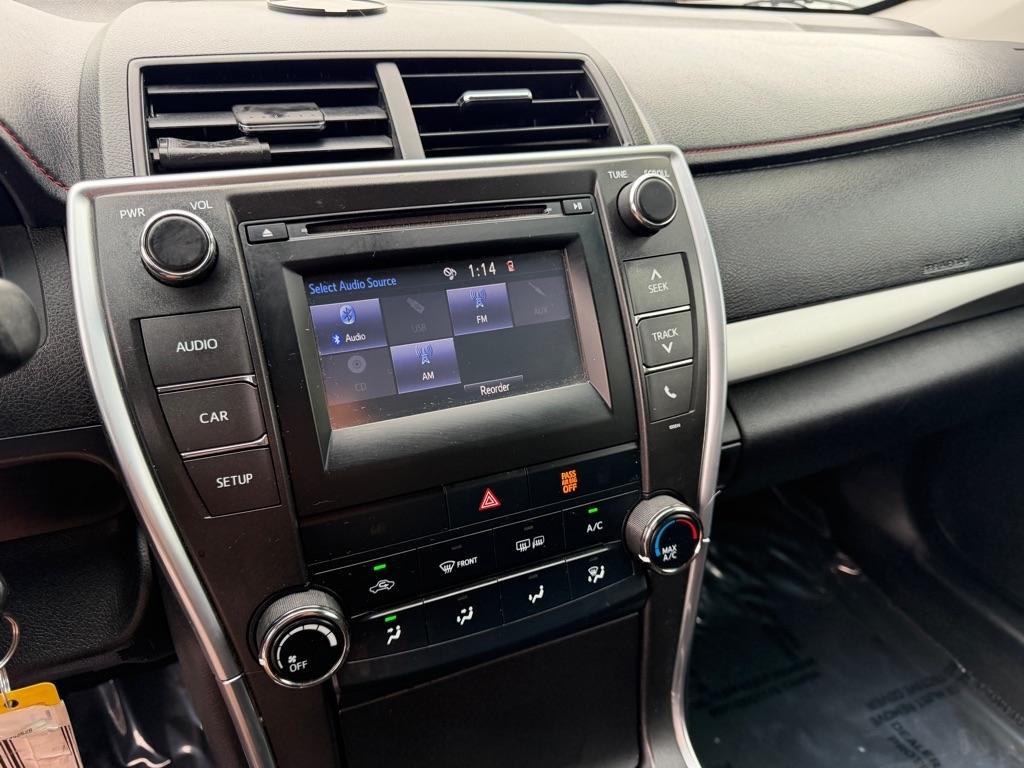 Toyota Camry LE 2017