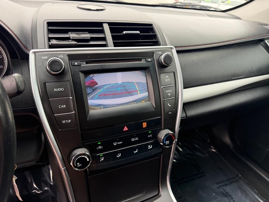 Toyota Camry LE 2017