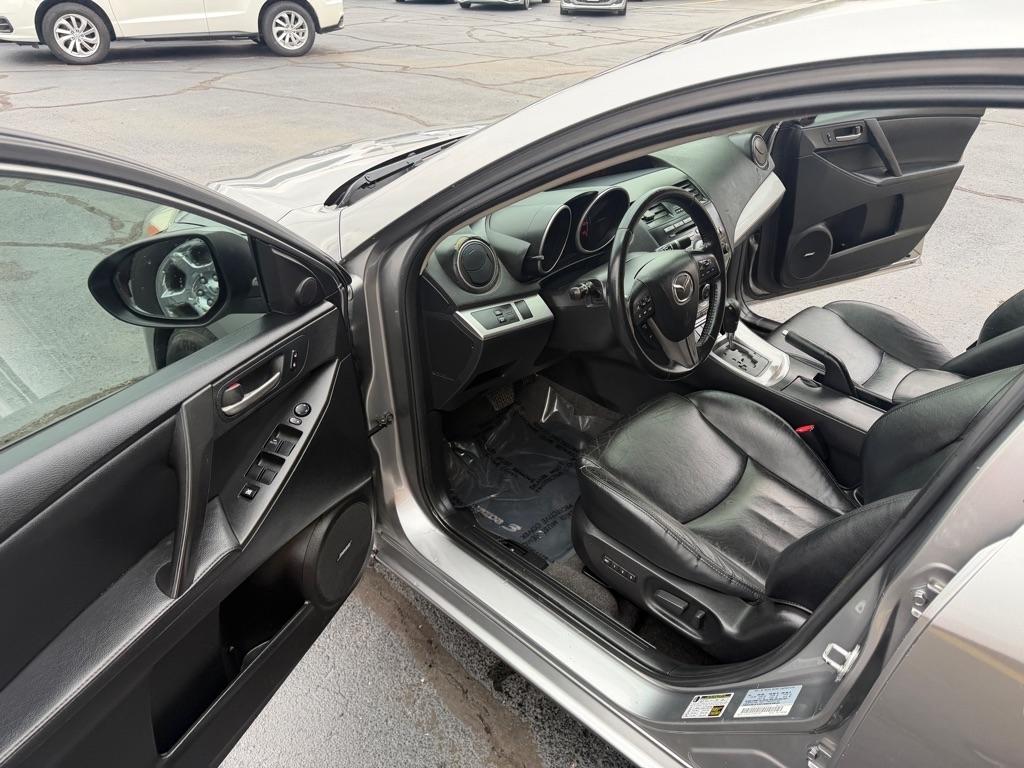 Mazda MAZDA3 s Sport 4-Door 2010