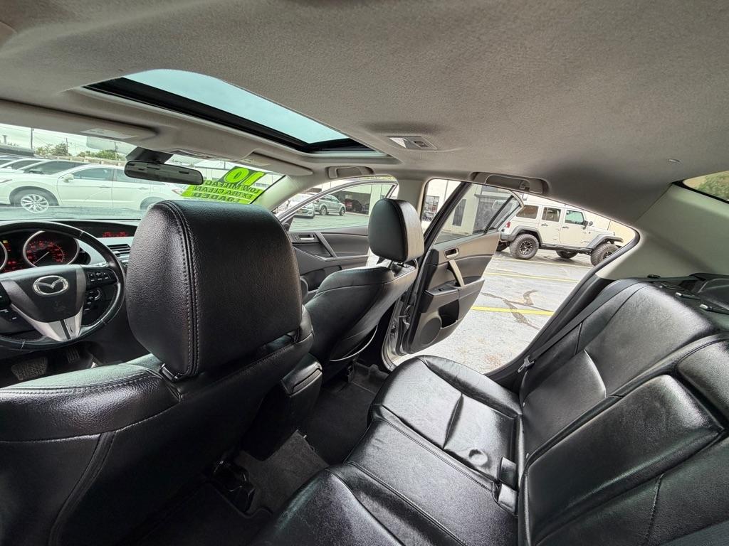 Mazda MAZDA3 s Sport 4-Door 2010
