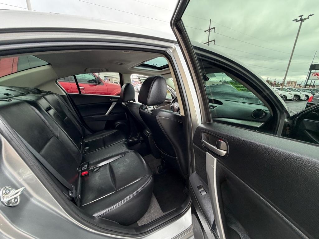 Mazda MAZDA3 s Sport 4-Door 2010