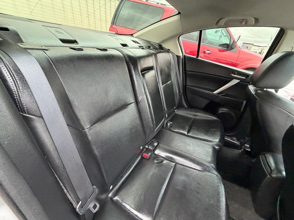 Mazda MAZDA3 s Sport 4-Door 2010
