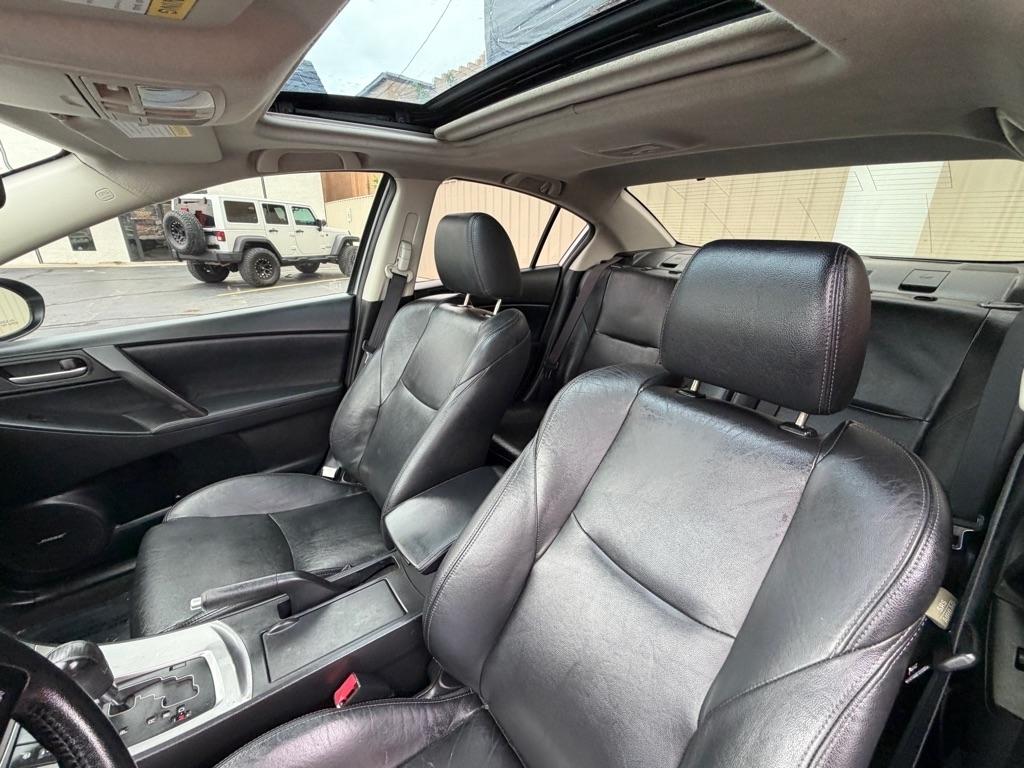 Mazda MAZDA3 s Sport 4-Door 2010