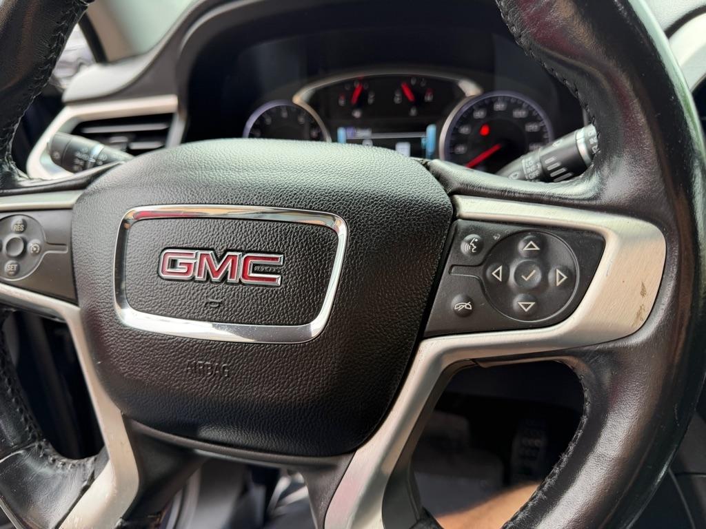 GMC Acadia SLT-1 FWD 2019