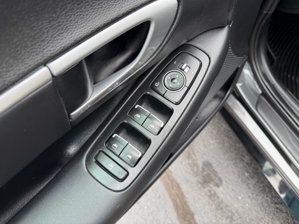 Hyundai Sonata SEL 2025