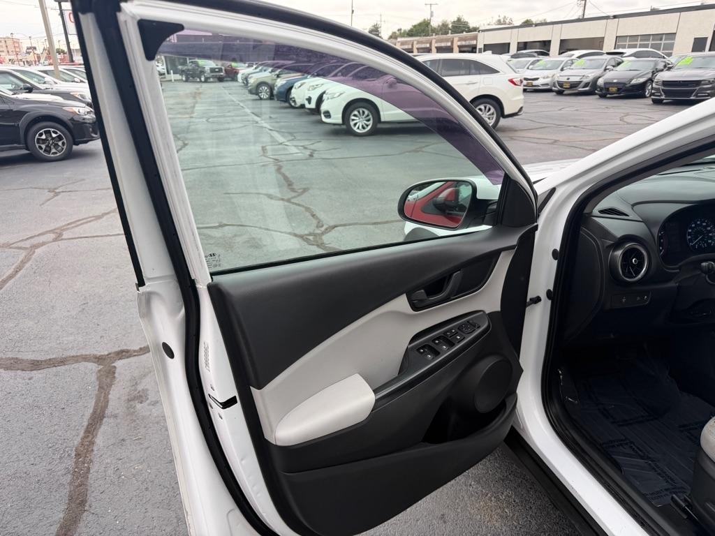 Hyundai Kona SEL 2023