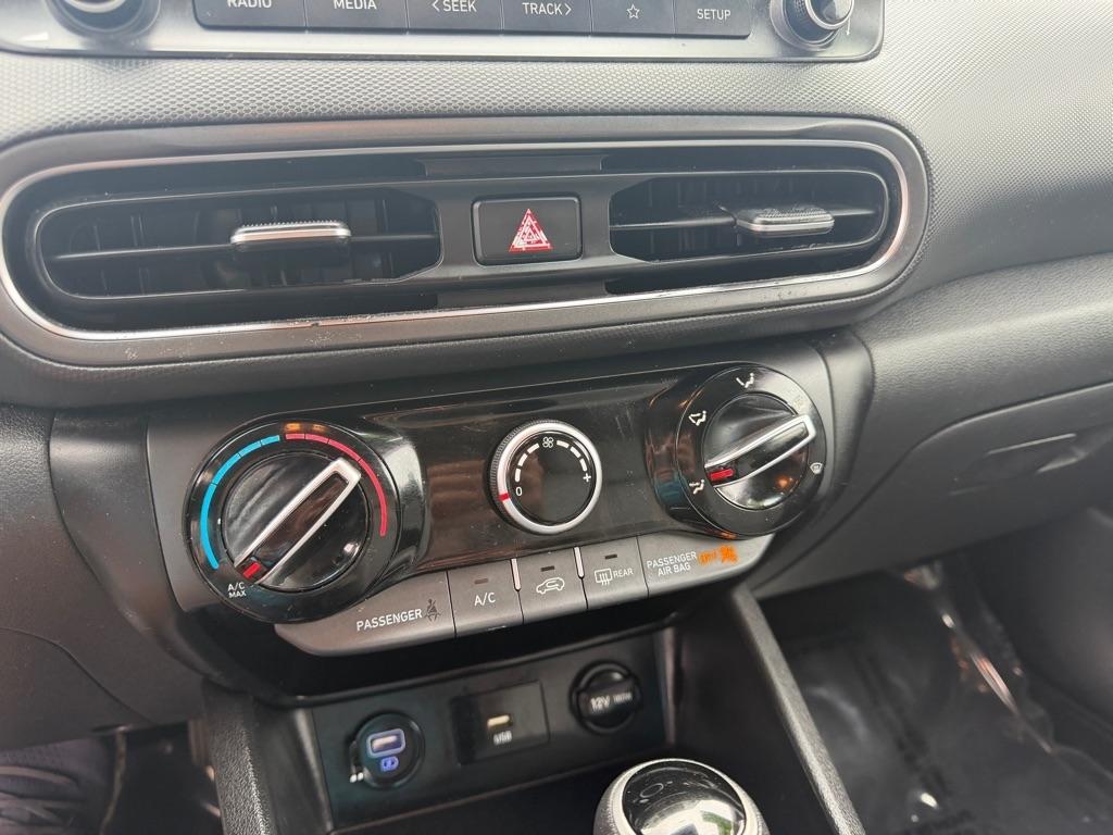Hyundai Kona SEL 2023