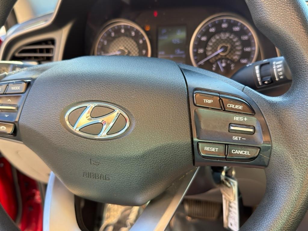 Hyundai Elantra SE 6M 2019