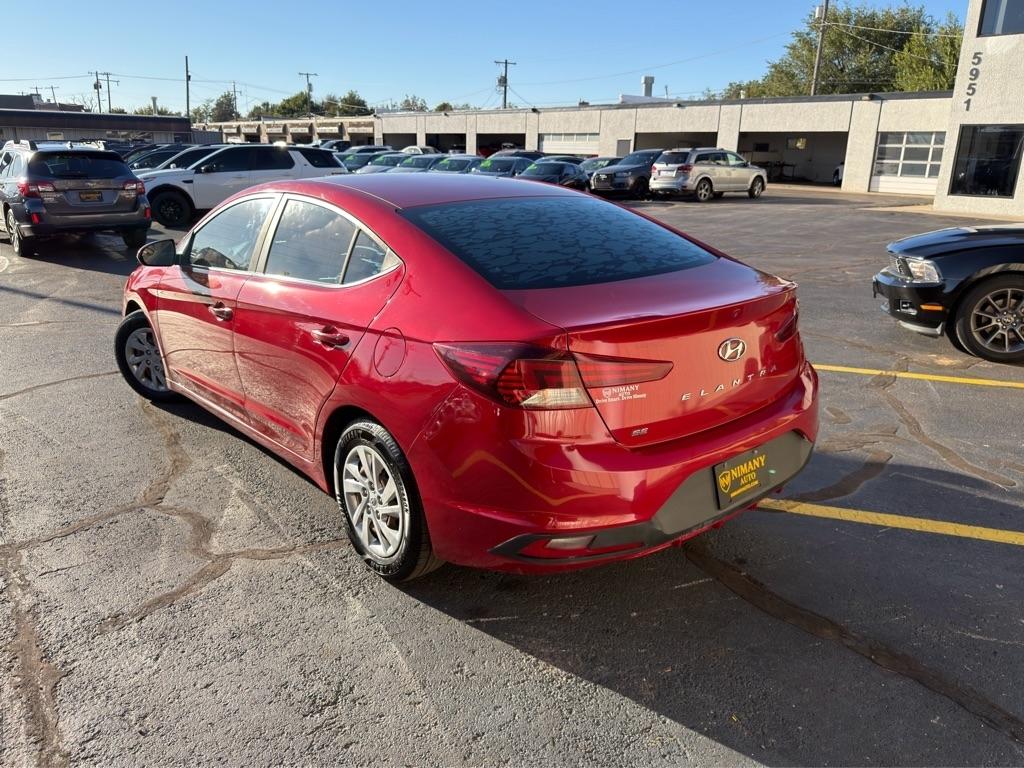 Hyundai Elantra SE 6M 2019