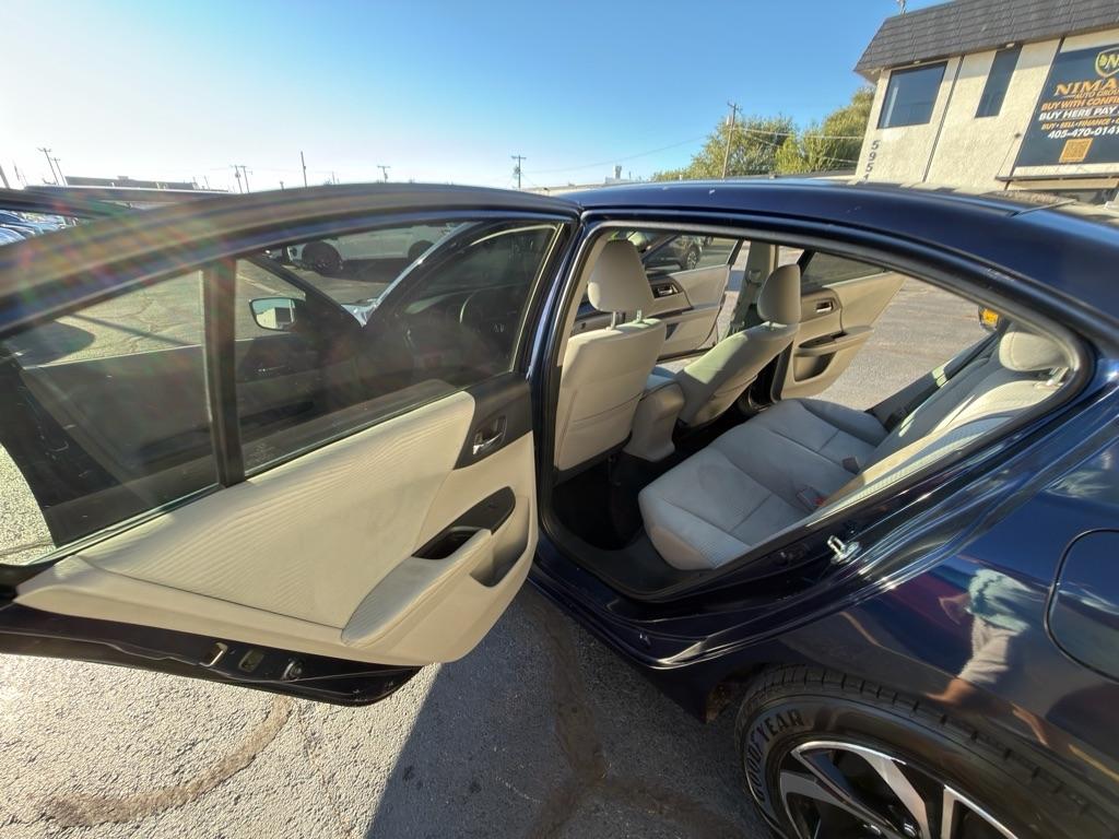 Honda Accord LX Sedan CVT 2017