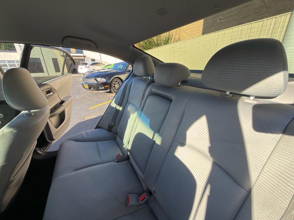 Honda Accord LX Sedan CVT 2017