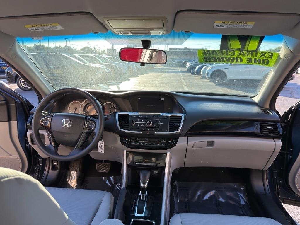 Honda Accord LX Sedan CVT 2017