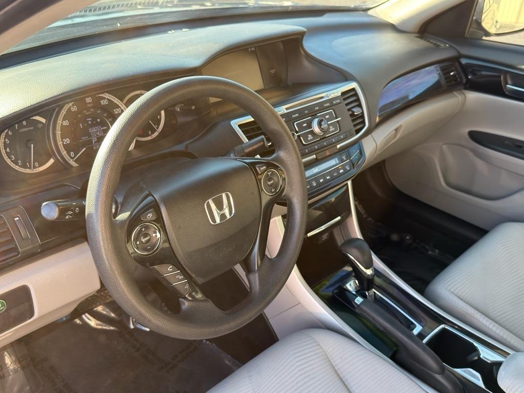 Honda Accord LX Sedan CVT 2017