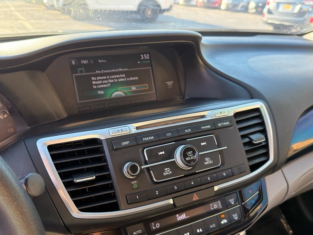 Honda Accord LX Sedan CVT 2017