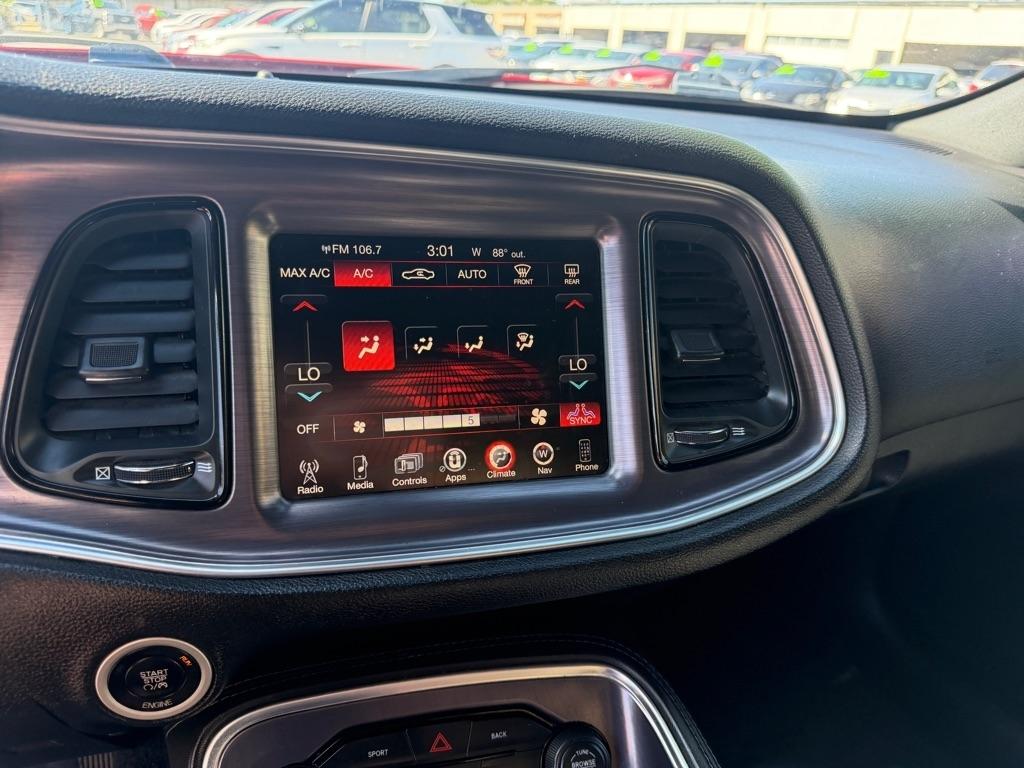 Dodge Challenger SXT 2015