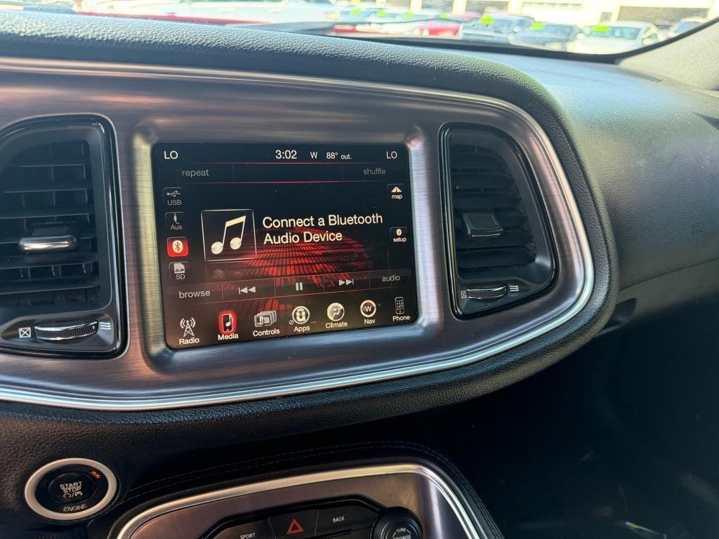 Dodge Challenger SXT 2015