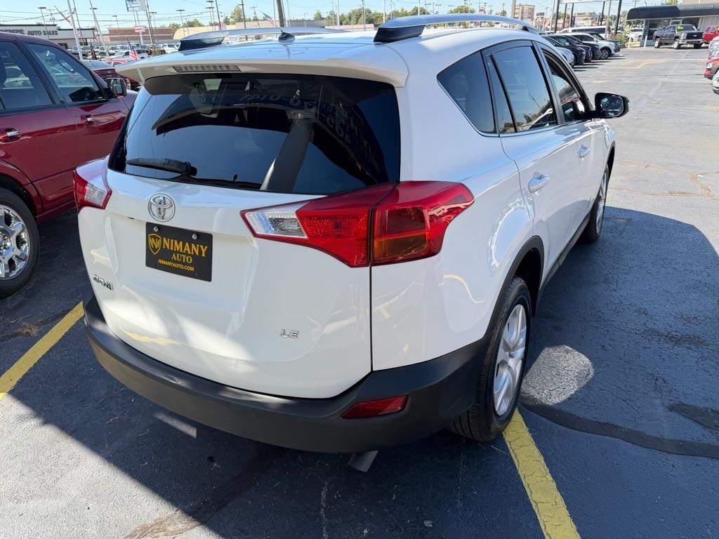 Toyota RAV4 LE FWD 2015