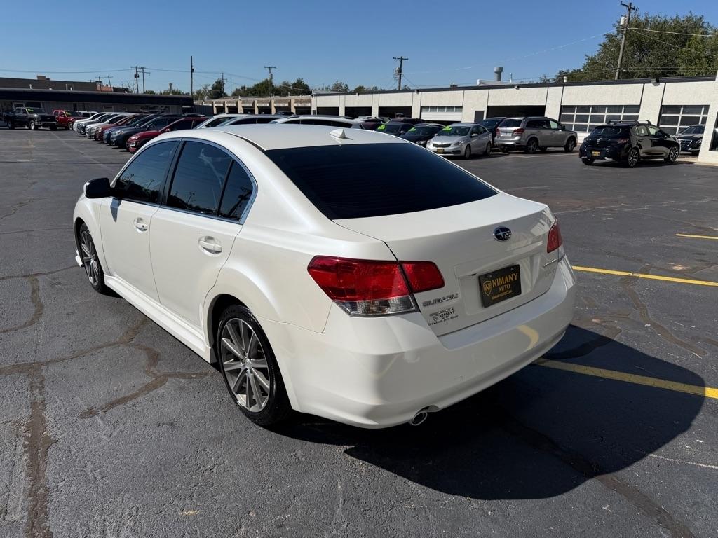 Subaru Legacy 2.5i Premium 2014