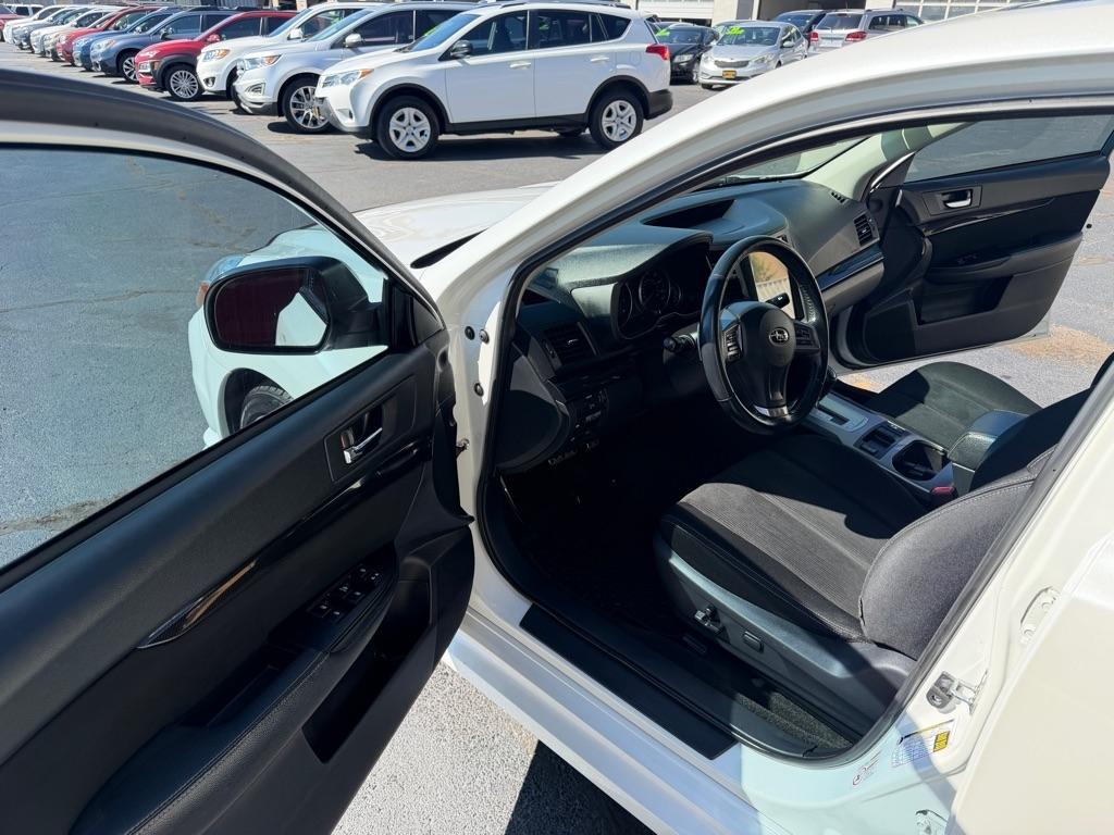 Subaru Legacy 2.5i Premium 2014