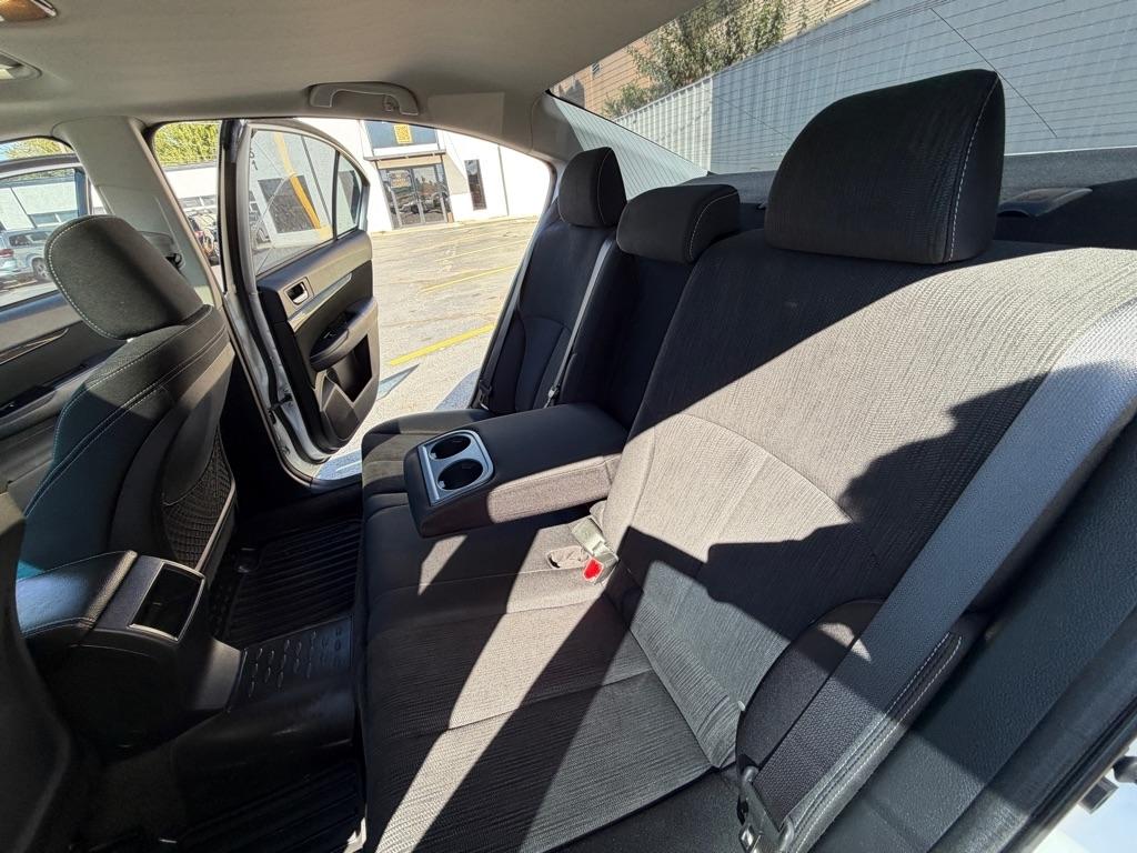 Subaru Legacy 2.5i Premium 2014