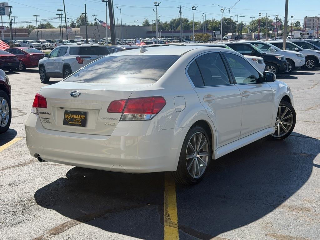 Subaru Legacy 2.5i Premium 2014