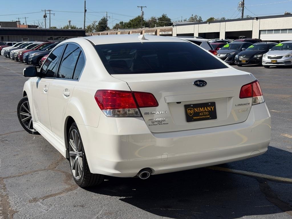 Subaru Legacy 2.5i Premium 2014